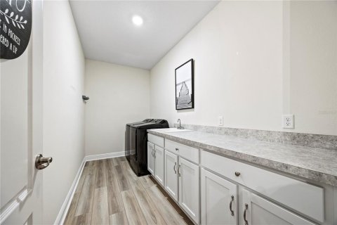 Купить виллу или дом в Ньюбери, Флорида 3 комнаты, 246.56м2, № 1840099 - фото 27