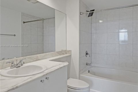 Copropriété à louer à Aventura, Floride: 2 chambres, 98.66 m2 № 1928630 - photo 23