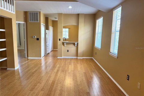Condo in Lake Mary, Florida, 1 bedroom  № 1909732 - photo 3