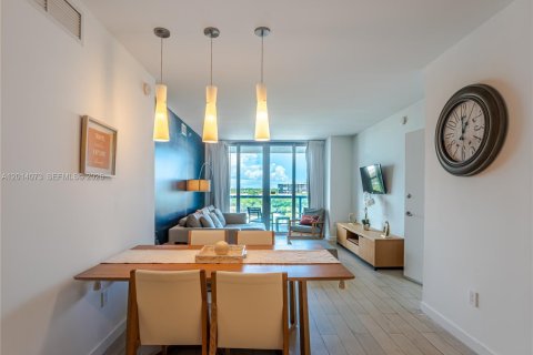 Condo in Hallandale Beach, Florida, 2 bedrooms № 2076392 - photo 22