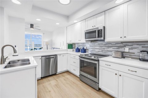 Copropriété à vendre à Saint Petersburg, Floride: 2 chambres, 140.84 m2 № 2405542 - photo 21