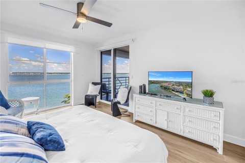 Copropriété à vendre à Saint Petersburg, Floride: 2 chambres, 140.84 m2 № 2405542 - photo 28