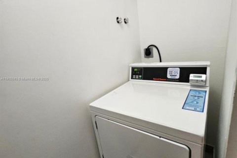 Appartement à louer à Miami Beach, Floride: 1 chambre, 46.45 m2 № 1956371 - photo 6