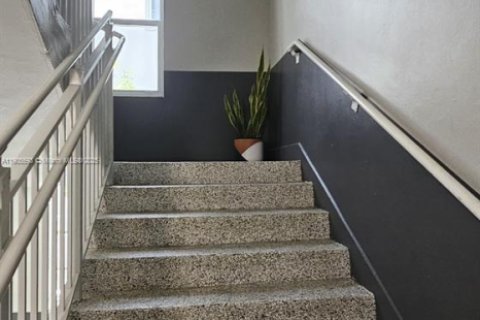 Appartement à louer à Miami Beach, Floride: 1 chambre, 46.45 m2 № 1956371 - photo 7