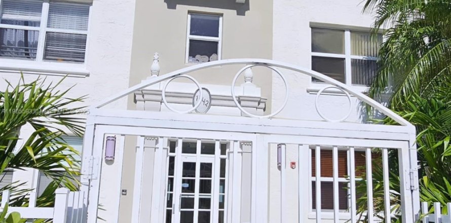 Appartement à Miami Beach, Floride 1 chambre, 46.45 m2 № 1956371