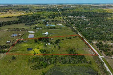Land in Myakka City, Florida № 1720442 - photo 1