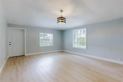 Villa ou maison à vendre à New Smyrna Beach, Floride: 3 chambres, 125.7 m2 № 2092097 - photo 6