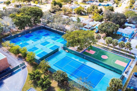 Купить виллу или дом в Форт-Лодердейл, Флорида 3 спальни, 99.22м2, № 2007616 - фото 30