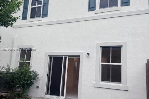 Townhouse in Coral Springs, Florida 3 bedrooms, 124.86 sq.m. № 1927494 - photo 22