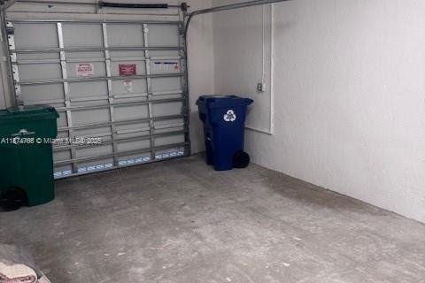 Townhouse in Coral Springs, Florida 3 bedrooms, 124.86 sq.m. № 1927494 - photo 20