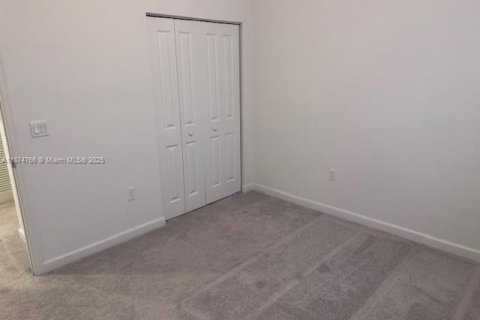 Townhouse in Coral Springs, Florida 3 bedrooms, 124.86 sq.m. № 1927494 - photo 15