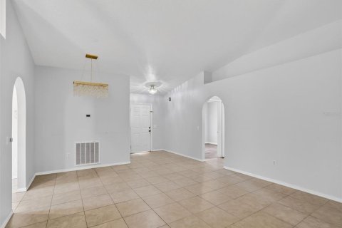 Casa en venta en Haines City, Florida, 3 dormitorios, 138.33 m2 № 2197935 - foto 2
