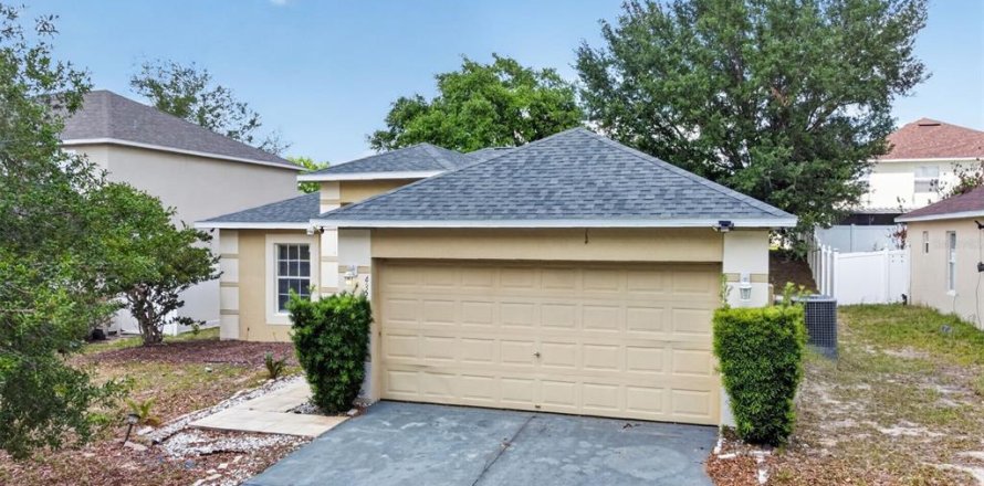 Casa en Haines City, Florida 3 dormitorios, 138.33 m2 № 2197935