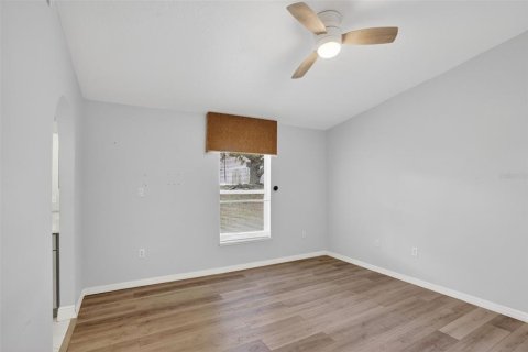 Casa en venta en Haines City, Florida, 3 dormitorios, 138.33 m2 № 2197935 - foto 13