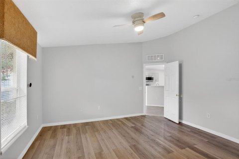 Casa en venta en Haines City, Florida, 3 dormitorios, 138.33 m2 № 2197935 - foto 11