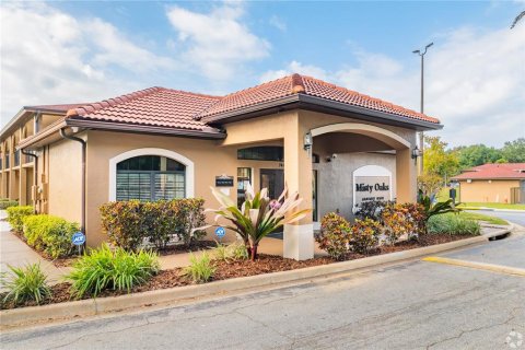 Appartement à louer à Orlando, Floride: 21 chambre, 12511.24 m2 № 2410385 - photo 2