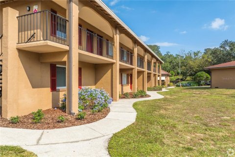 Appartement à louer à Orlando, Floride: 21 chambre, 12511.24 m2 № 2410385 - photo 12