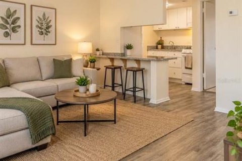Appartement à louer à Orlando, Floride: 21 chambre, 12511.24 m2 № 2410385 - photo 5