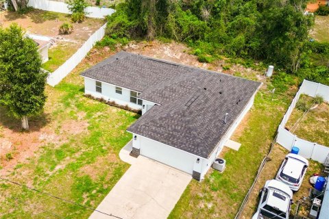 House in Ocala, Florida 3 bedrooms, 130.43 sq.m. № 2201774 - photo 4