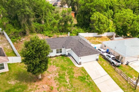 House in Ocala, Florida 3 bedrooms, 130.43 sq.m. № 2201774 - photo 3