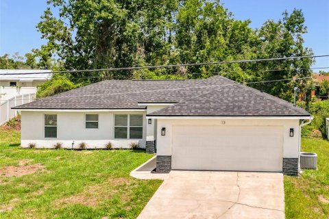 House in Ocala, Florida 3 bedrooms, 130.43 sq.m. № 2201774