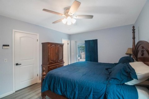 House in Valrico, Florida 3 bedrooms, 172.61 sq.m. № 1519984 - photo 27