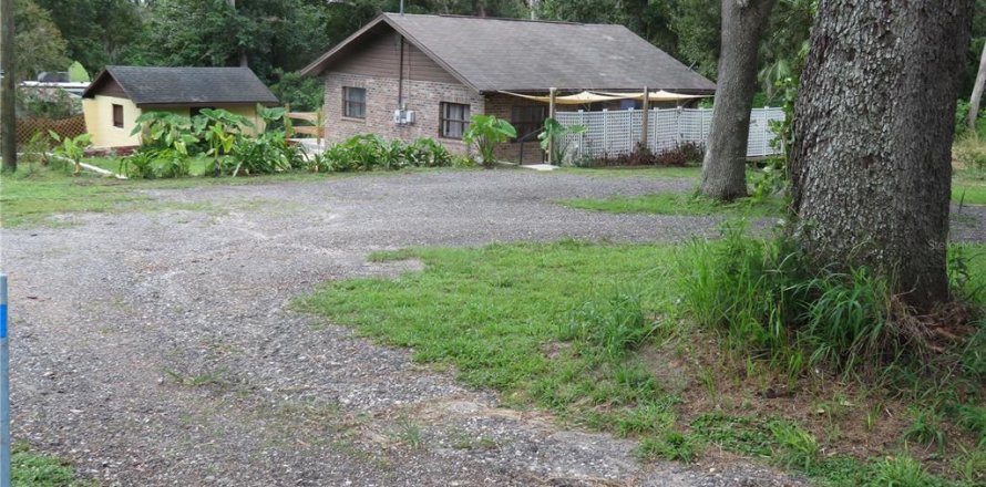 Casa en Dade City, Florida 2 dormitorios, 70.61 m2 № 1856391
