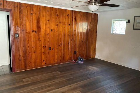 Casa en venta en Dade City, Florida, 2 dormitorios, 70.61 m2 № 1856391 - foto 2