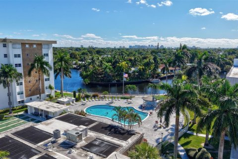 Condominio en alquiler en Oakland Park, Florida, 1 dormitorio, 55.74 m2 № 1929020 - foto 24