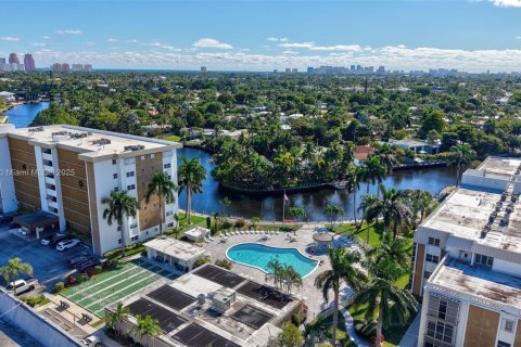 Condominio en alquiler en Oakland Park, Florida, 1 dormitorio, 55.74 m2 № 1929020 - foto 20