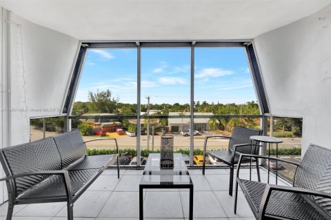 Condominio en alquiler en Oakland Park, Florida, 1 dormitorio, 55.74 m2 № 1929020 - foto 15