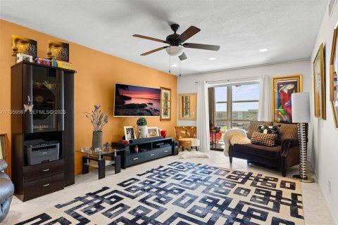 Condo in Boynton Beach, Florida, 1 bedroom  № 2020250 - photo 5