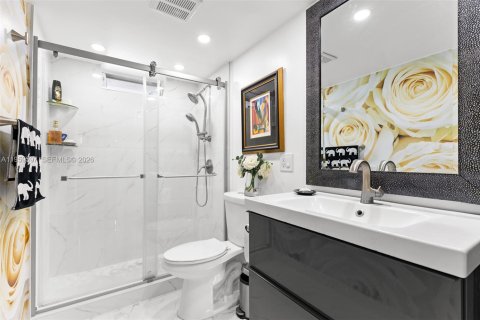 Condo in Boynton Beach, Florida, 1 bedroom  № 2020250 - photo 14