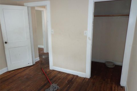 Commercial property in Tampa, Florida 136.01 sq.m. № 214494 - photo 15