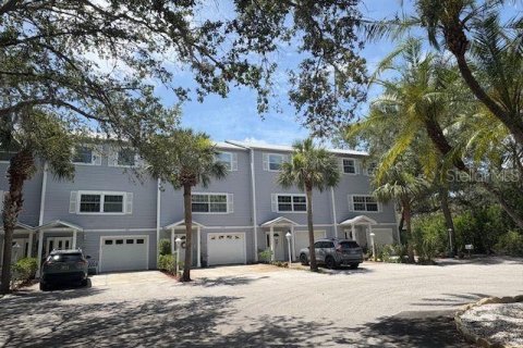 Adosado en alquiler en Palm Harbor, Florida, 3 dormitorios, 148.64 m2 № 1786890 - foto 4