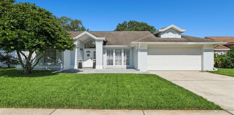 Casa en Oviedo, Florida 3 dormitorios, 181.35 m2 № 2195816
