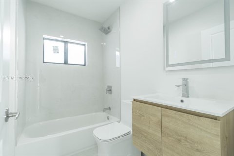 Купить виллу или дом в Майами, Флорида 4 спальни, 138.89м2, № 2005671 - фото 28