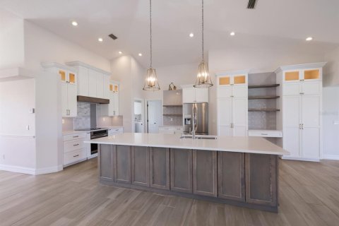 Villa ou maison à vendre à Placida, Floride: 4 chambres, 252.79 m2 № 796747 - photo 9