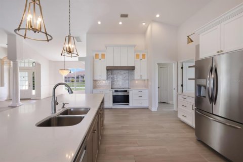 Villa ou maison à vendre à Placida, Floride: 4 chambres, 252.79 m2 № 796747 - photo 11