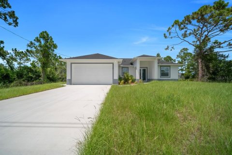 House in Lehigh Acres, Florida 3 bedrooms, 142.7 sq.m. № 1634666 - photo 25