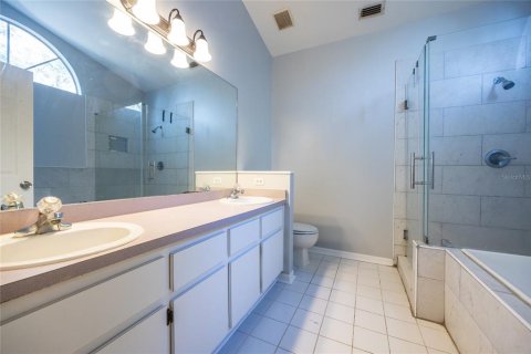 House in Gainesville, Florida 3 bedrooms, 155.89 sq.m. № 1769775 - photo 20