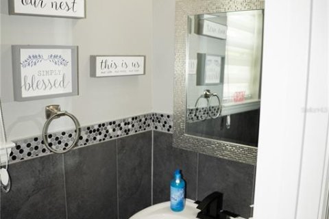 Casa en venta en Kissimmee, Florida, 4 dormitorios, 248.61 m2 № 2277409 - foto 15
