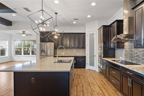 Casa en alquiler en Orlando, Florida, 4 dormitorios, 278.52 m2 № 1881263 - foto 18