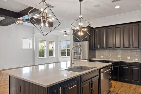 Casa en alquiler en Orlando, Florida, 4 dormitorios, 278.52 m2 № 1881263 - foto 19