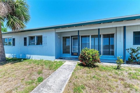 Casa en venta en Port Charlotte, Florida, 3 dormitorios, 131.18 m2 № 1571786 - foto 1