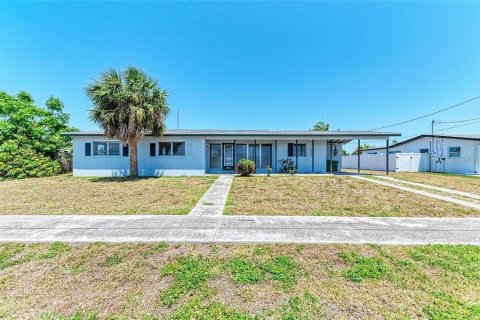 Casa en venta en Port Charlotte, Florida, 3 dormitorios, 131.18 m2 № 1571786 - foto 3