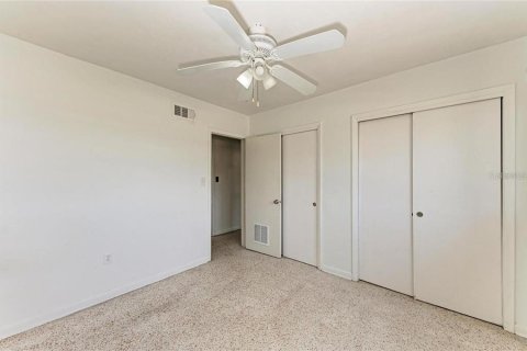 Casa en venta en Port Charlotte, Florida, 3 dormitorios, 131.18 m2 № 1571786 - foto 21