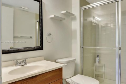 Condo in Coral Springs, Florida, 3 bedrooms  № 1709135 - photo 13