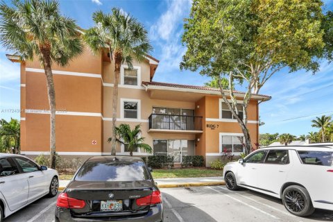 Condo in Coral Springs, Florida, 3 bedrooms  № 1709135 - photo 1