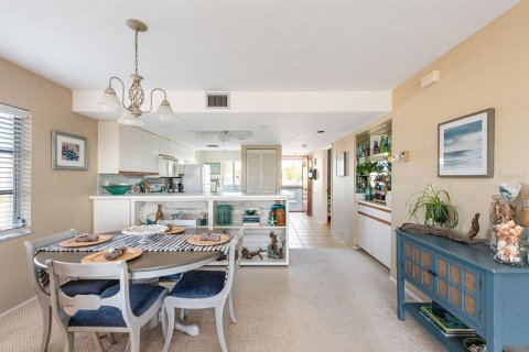 Copropriété à vendre à Englewood, Floride: 2 chambres, 101.45 m2 № 1724377 - photo 3